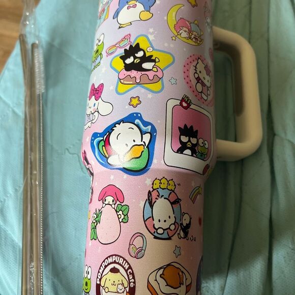 Sanrio Characters 40 Oz Tumbler Hot/Cold - Picture 6 of 12